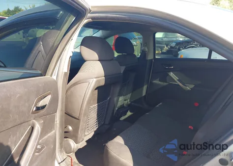 2008 Pontiac G6 Value Leader z USA, uszkodzony, nr VIN 1G2ZF57B684157230